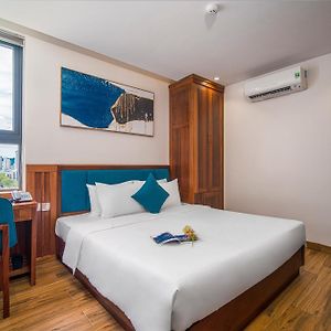 Deluxe Zimmer mit Kingsize-Bett